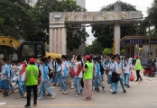 荷塘镇巾帼志愿队：“护苗行动” 守护学生平安路