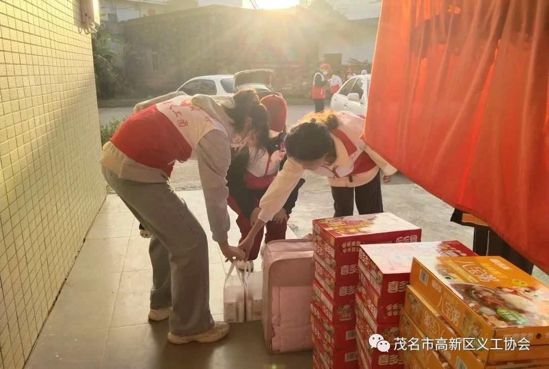 帮扶困难户、爱心暖人心-11.jpg