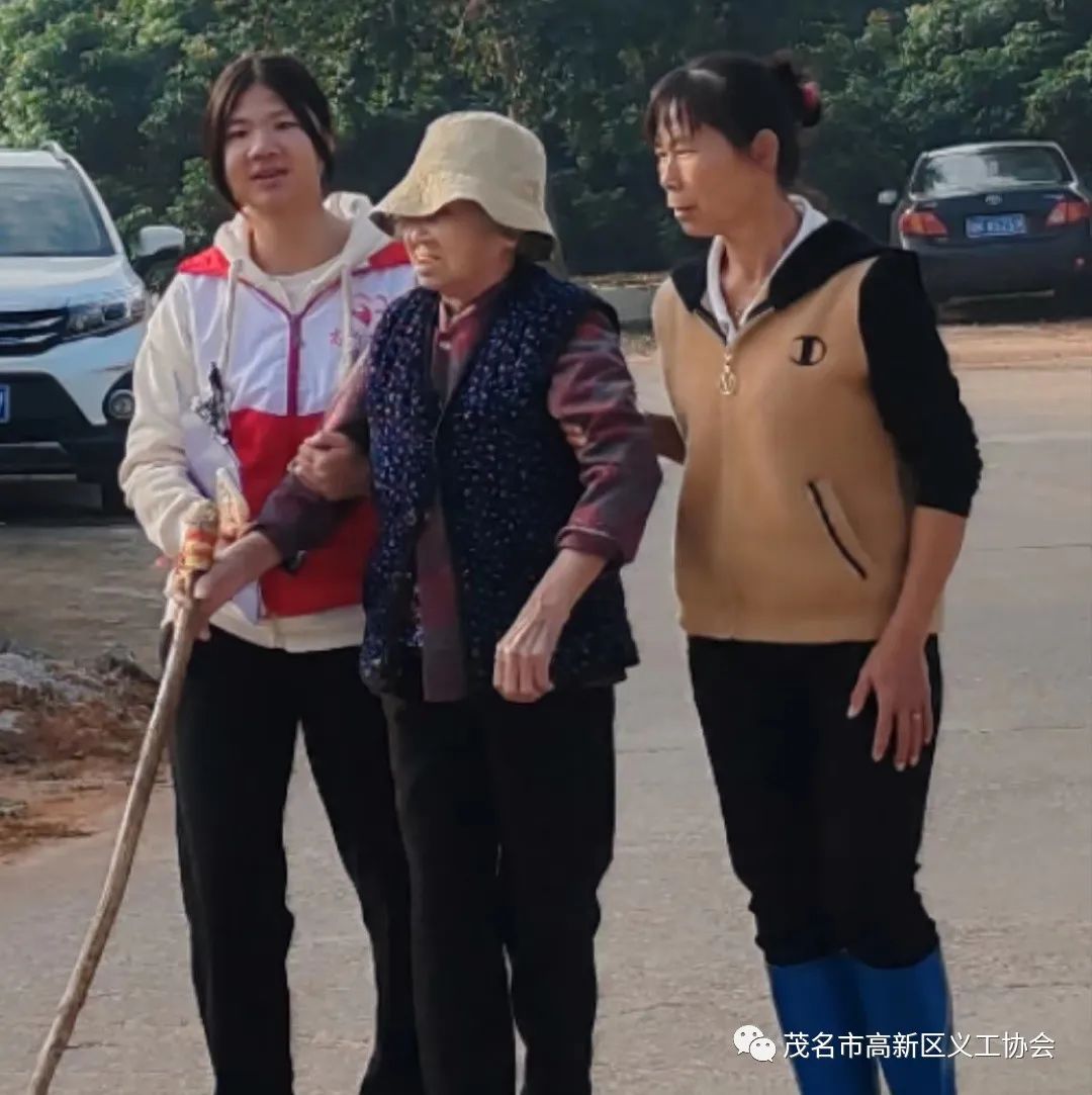 帮扶困难户、爱心暖人心-22.jpg