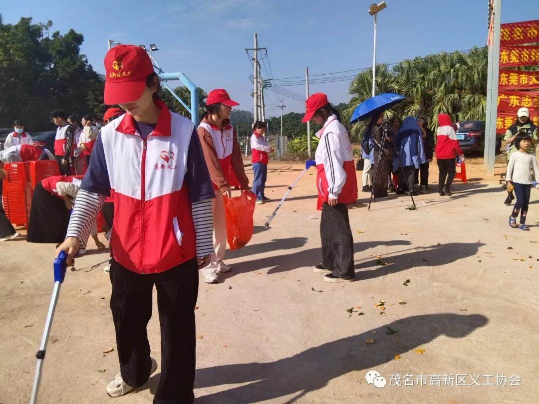 帮扶困难户、爱心暖人心-32.jpg