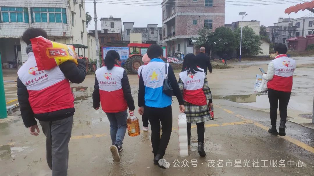 牵手行动|关爱两类女童-3.jpg