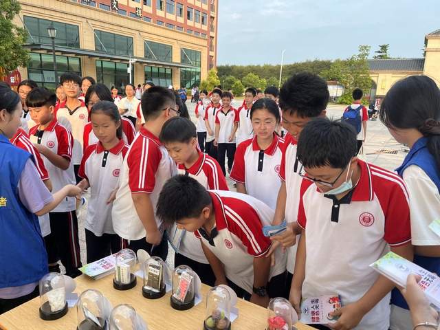 高新区秋季毒品预防教育“五个一”宣讲进校园-5.jpg