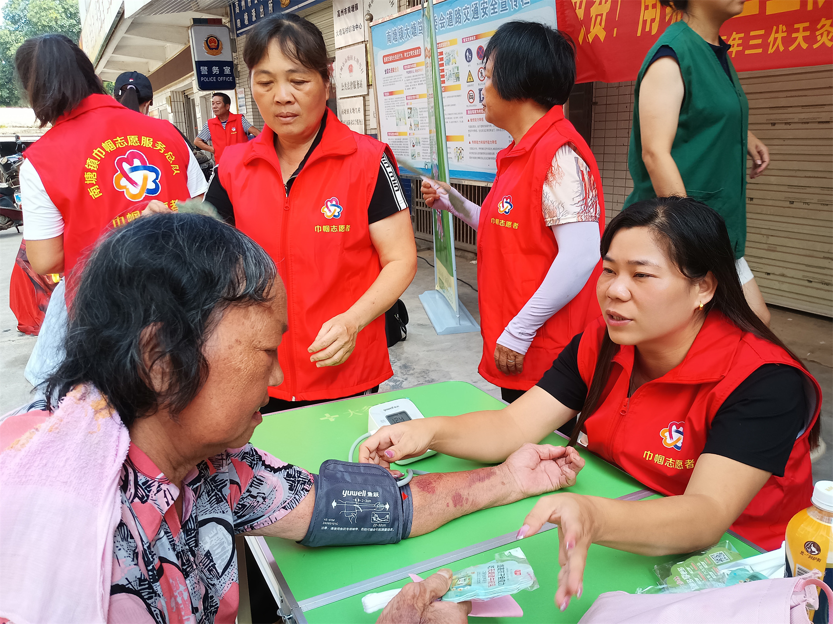 健康公益进乡村 温情服务暖人心-7.jpg