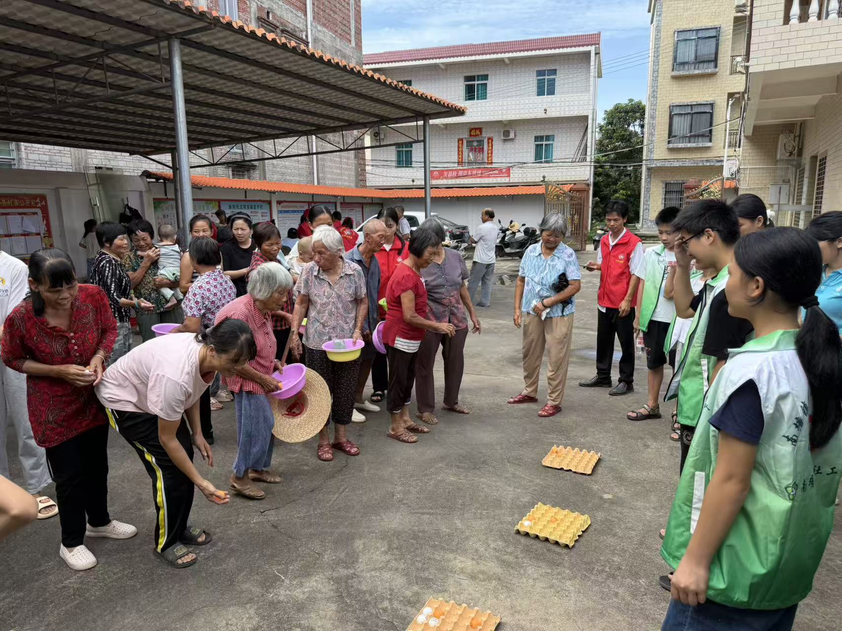 南塘公益服务行动日：志愿力量暖人心-3.jpg