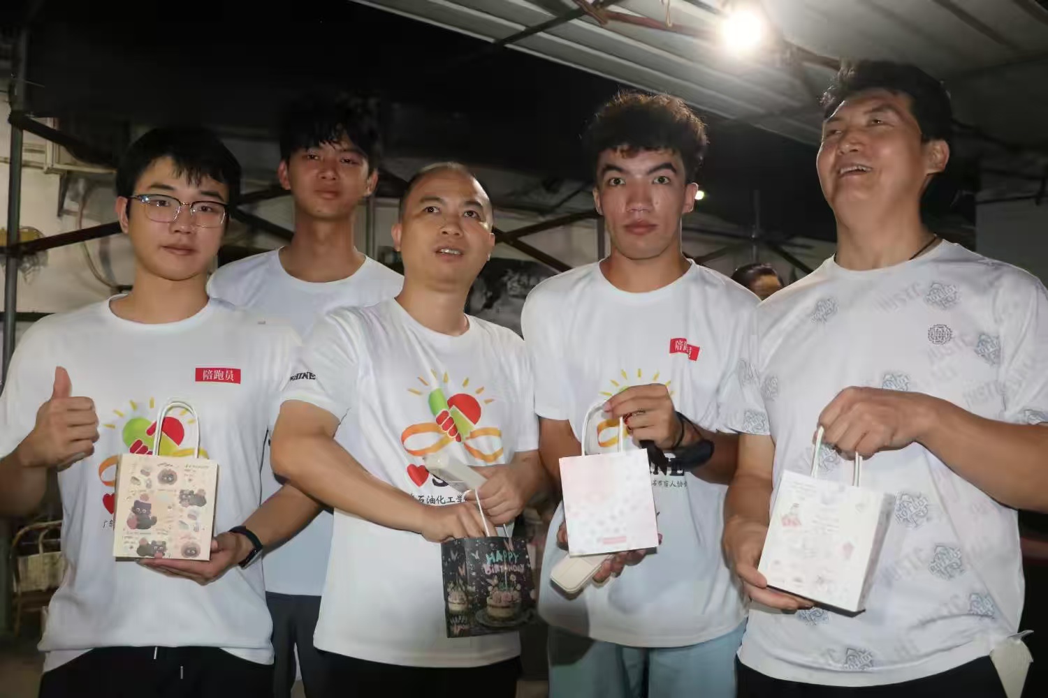 暖心瞬间！“关爱视力 心系盲生”2025国际盲人节活动在高州温情落幕-14.jpg