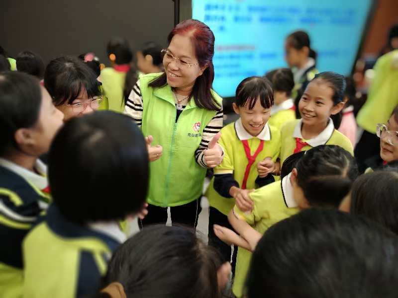 法伴成长 拒绝欺凌 高州家风家教幸福课为青春护航-11.jpg