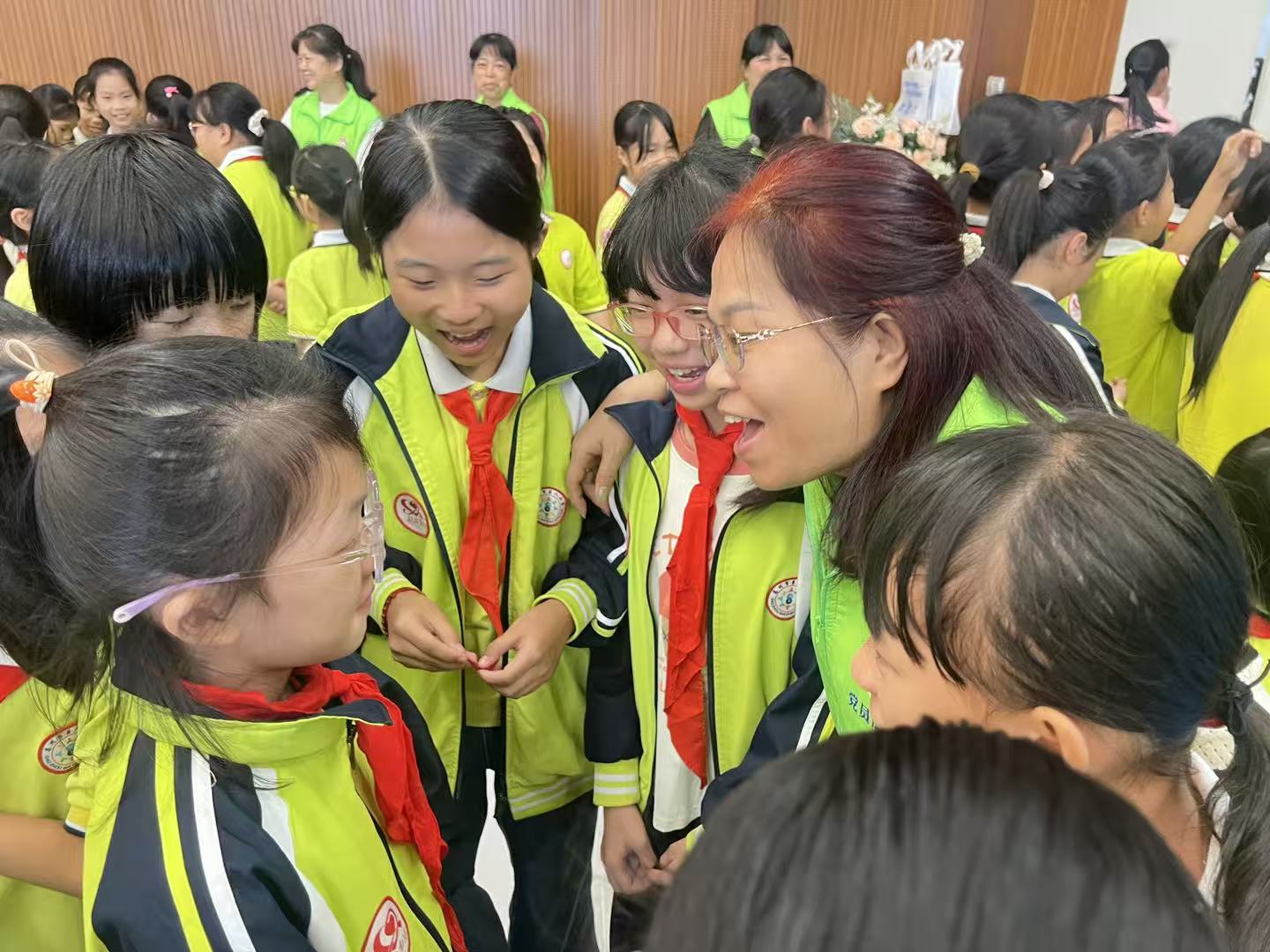 法伴成长 拒绝欺凌 高州家风家教幸福课为青春护航-16.jpg