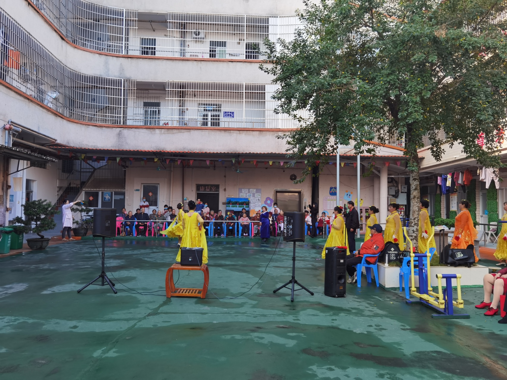 冬至暖人心 巾帼志愿敬老行-4.jpg