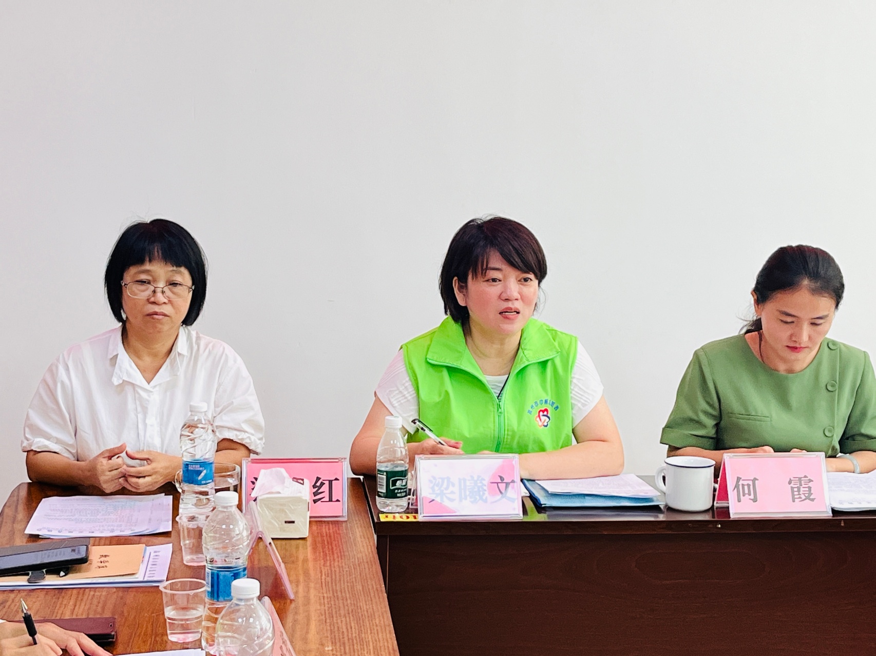 同心同向，聚力前行！高州市巾帼志愿者协会召开2026年理事会会议-2.jpg